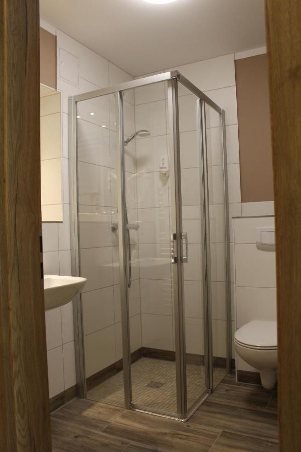 Vorsicht Hotel Deyelsdorf Luaran gambar