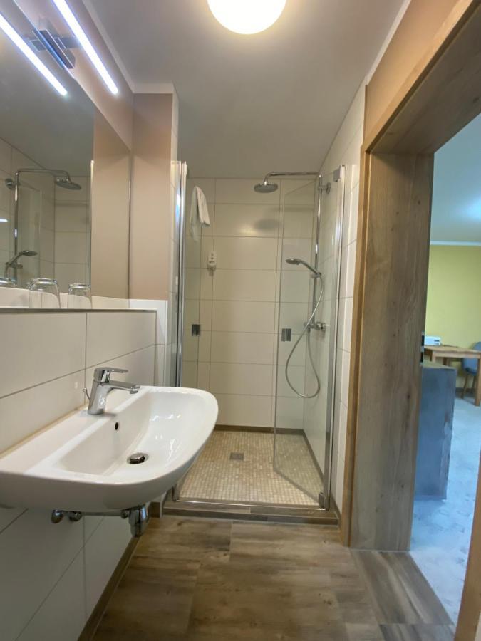 Vorsicht Hotel Deyelsdorf Luaran gambar